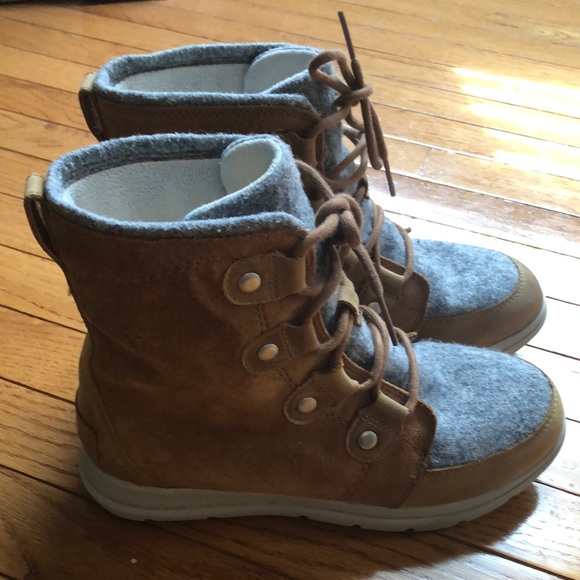 Sorel Shoes - Sorel Explorer Joan Boot size 9